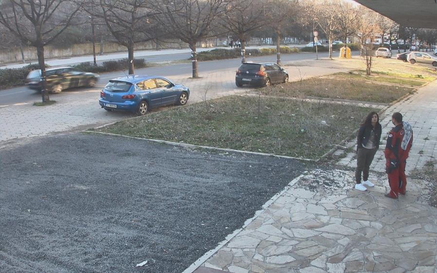 Кърджали времето уеб камера булевард 'Хр. Ботев' трафик улица и река Арда, Южна България, Родопите,