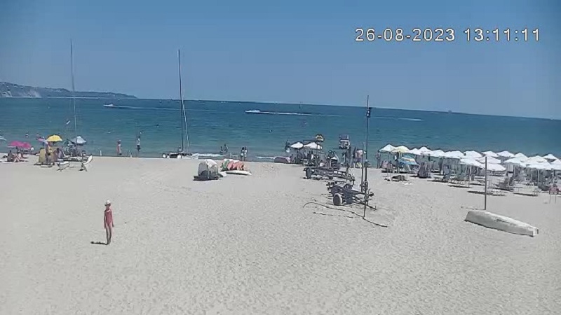 Варна уеб камера времето на живо плаж Аспарухово морски бряг Черно море, уиндсърф клуб, плажна ивица, live camera