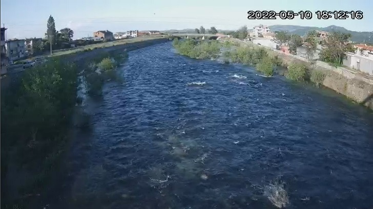 град Кричим времето на живо уеб камери панорама Родопите, река Въча, област Пловдив, Южна България live online webcam